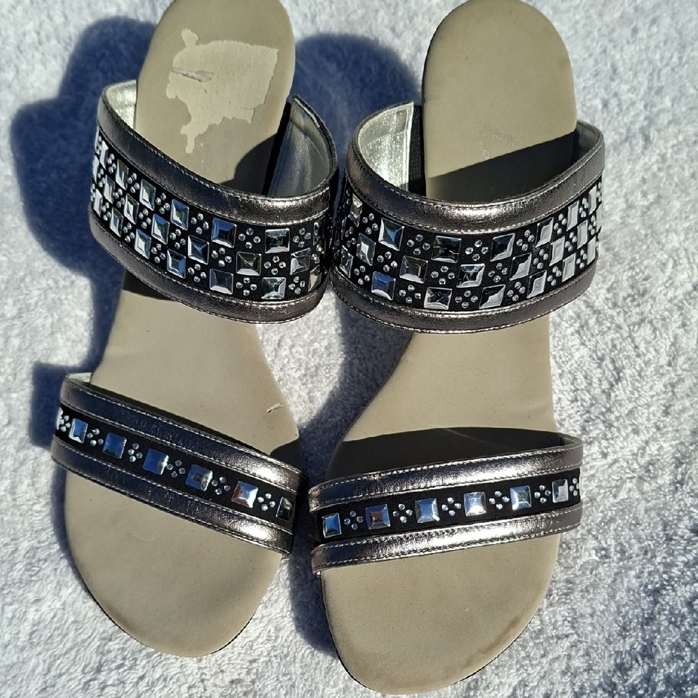 Onex Silver Studded Women's Sandals